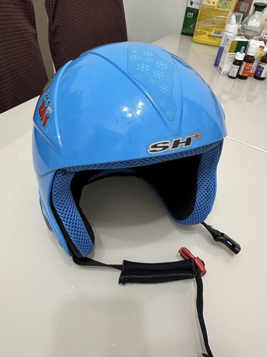 Детский шлем.