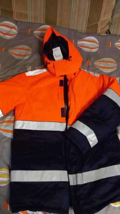 Куртка зима без штанов.