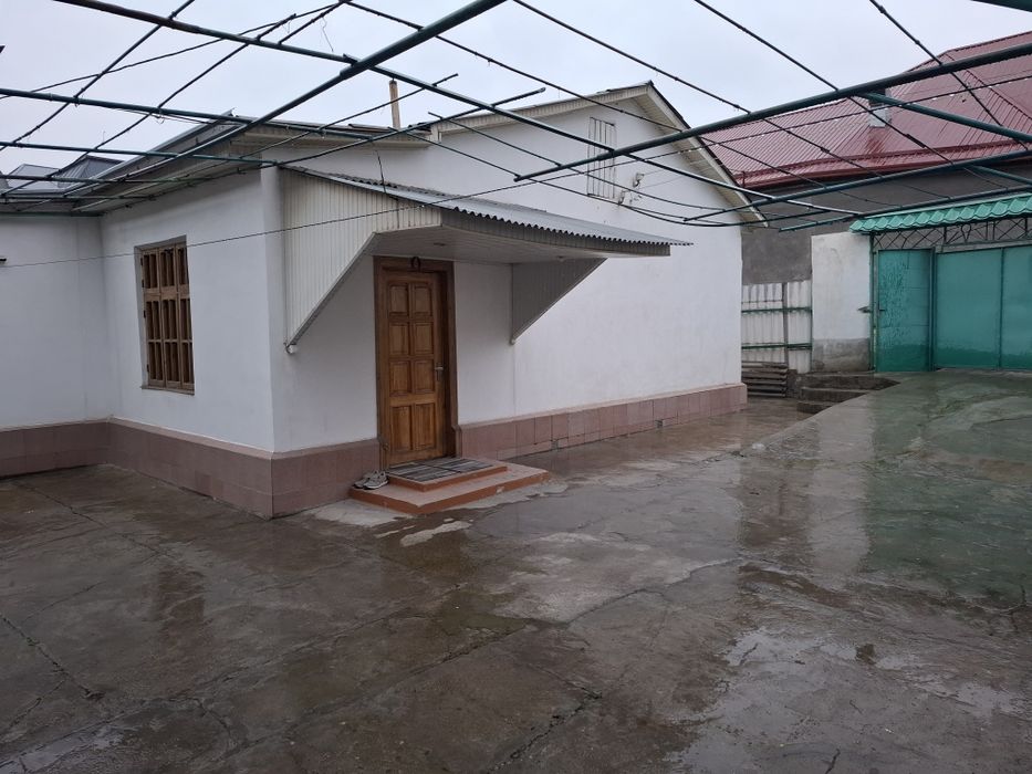 Луночарский,М.Улугбекский р-н! Про-ся 4,24-соток дом 3-комнат