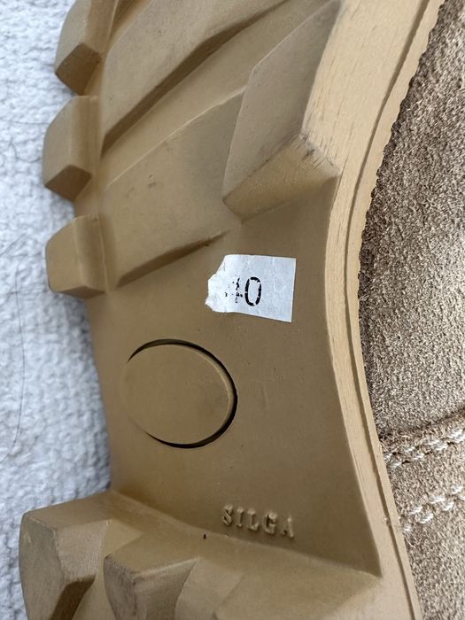 Продам берцы в отличном состоянии