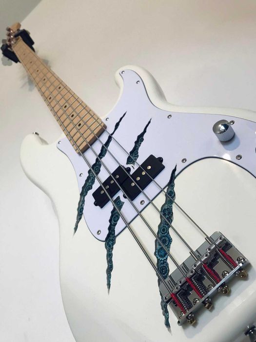 Бас китара /custom/