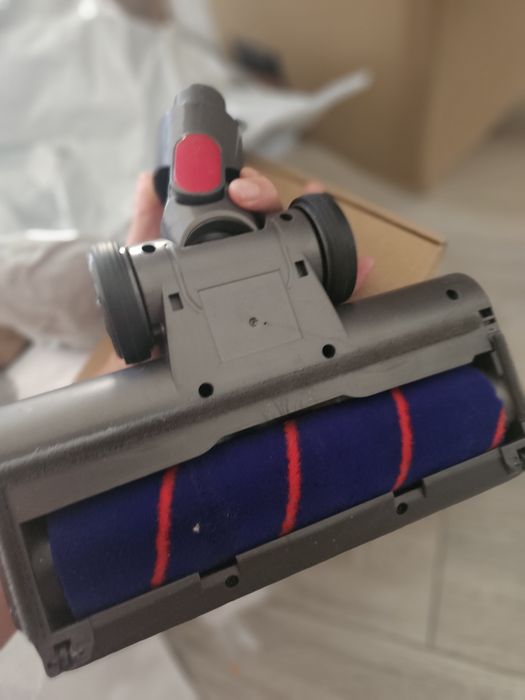 Perie aspirator dyson
