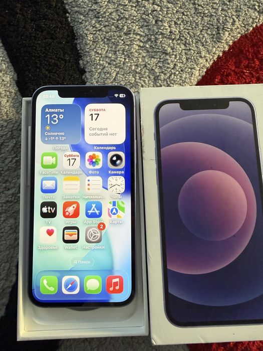 Продам iPhone 12