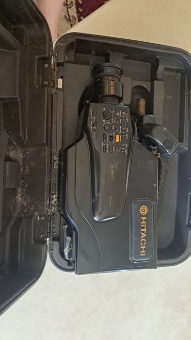 Hitachi видеокамера срочно сотилади 91 йилники