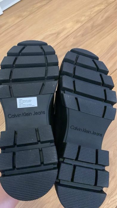 Mocasini Calvin Klein noi masura 37 dar incalta 38