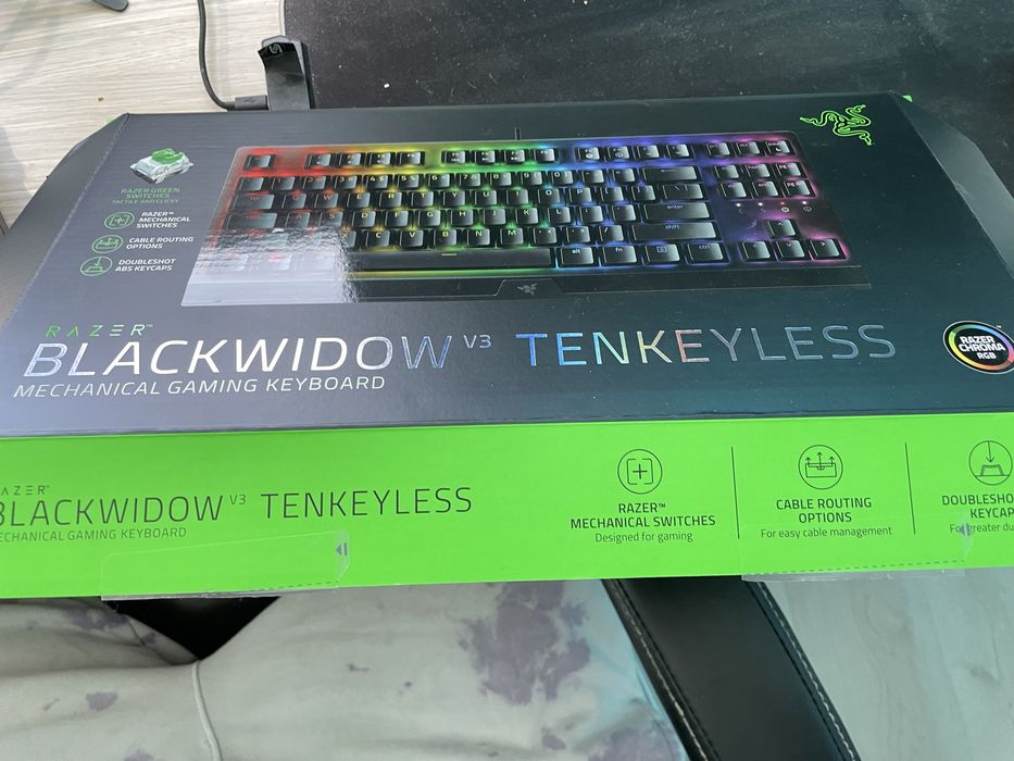 Механична клавиатура Razer Blackwidow v3 tenkeyless