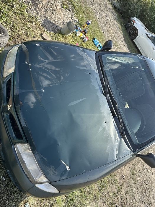 Mitsubishi carisma 1998