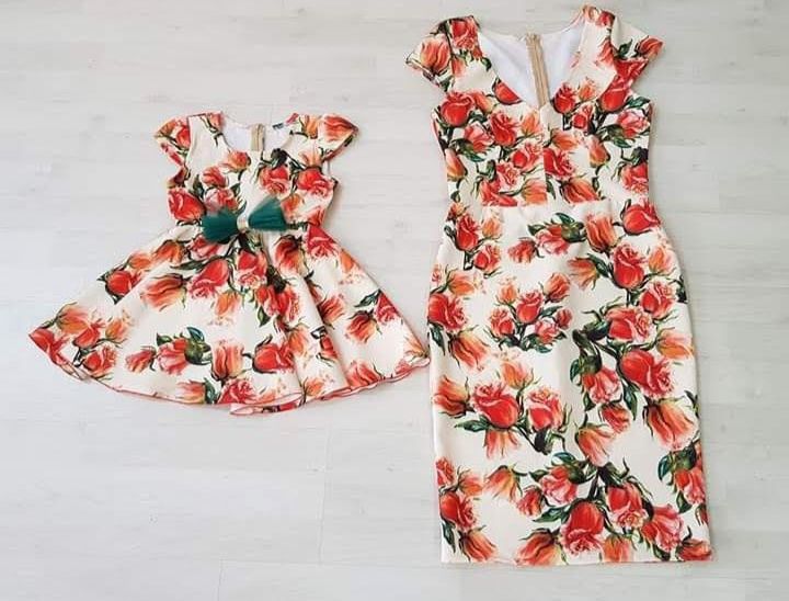 Vând set mama fiica