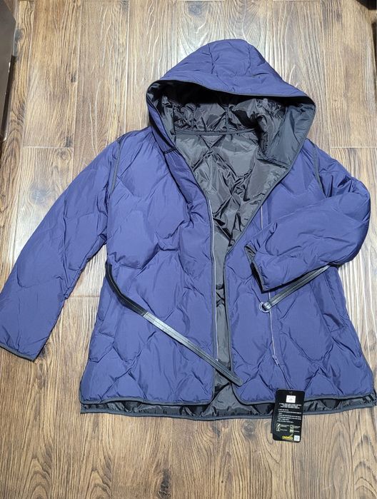 Продаю женскую куртку