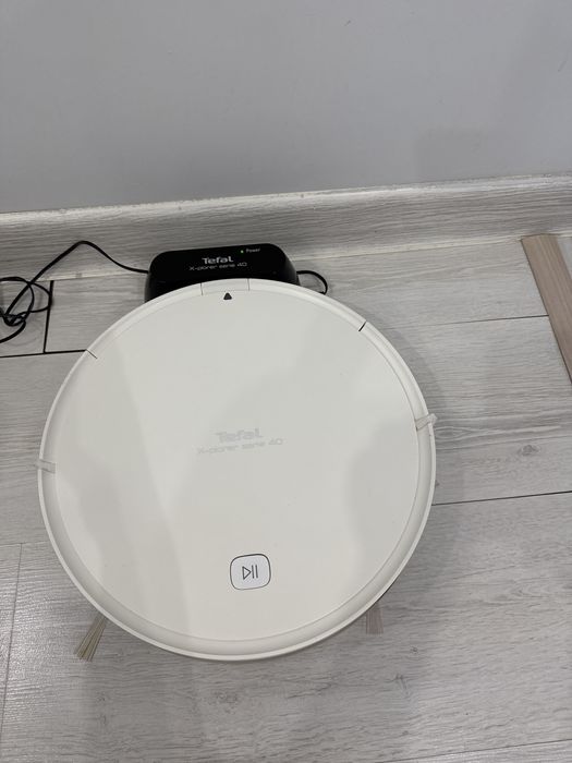Продам Робот пылесос Tefal 40