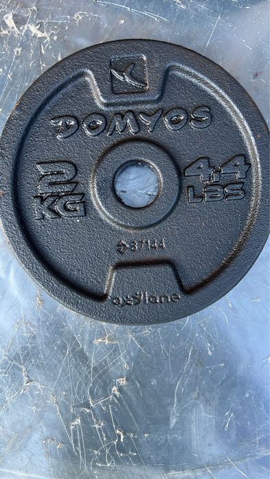 Set fitness DOMYOS complet-44kg+bancă+2 bare
