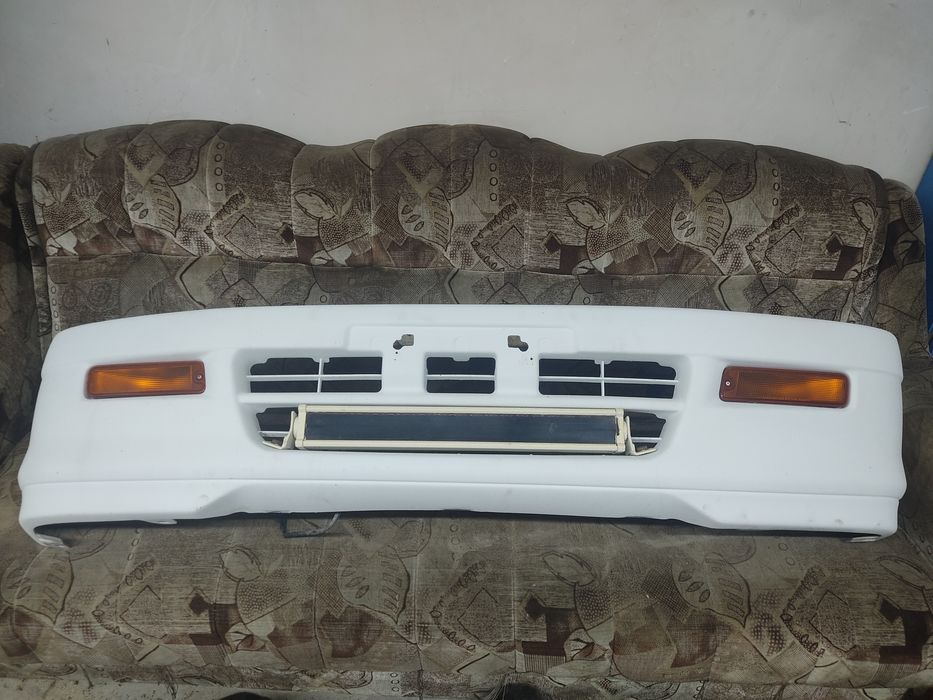 Бампер Митсубиси Челленджер