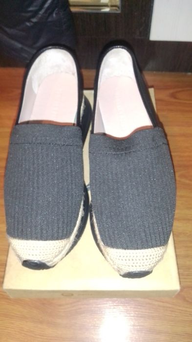 Продам женские Эспадрильи