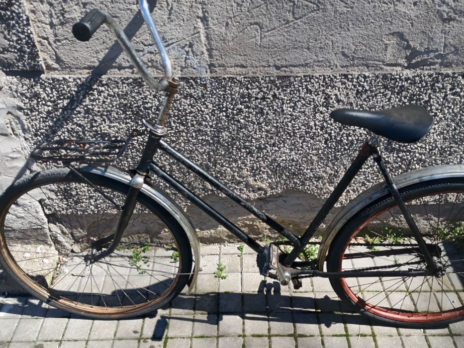 Старинно дамско колело