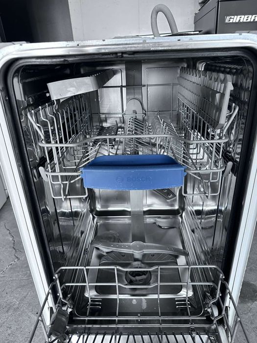 Съдомиялна +гаранция 1 година. SIEMENS, малка, тясна 45см. За вграждане. Безплатна доставка за София.