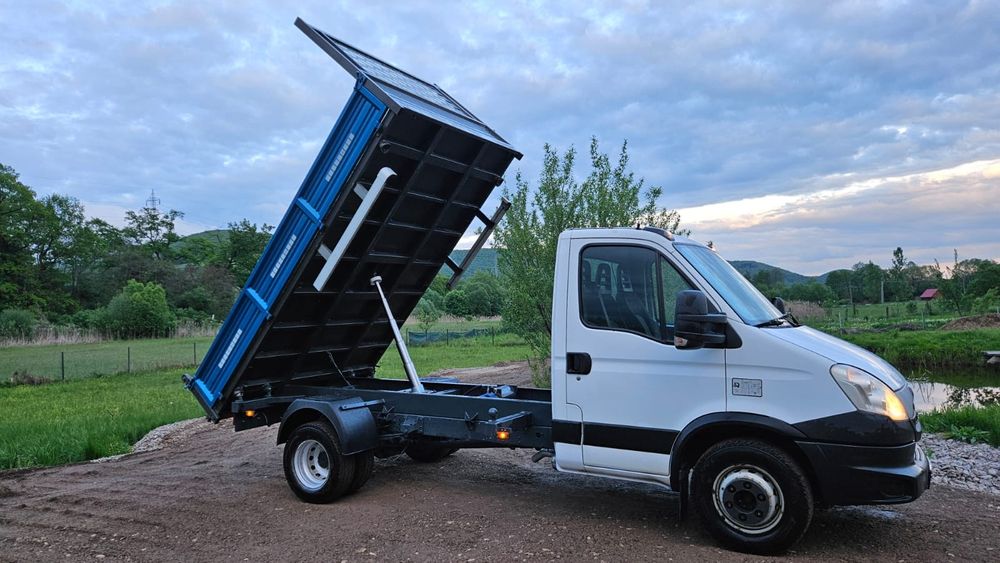 Mercedes atego ,Iveco daily basculabil 30c15,50c15,70c15