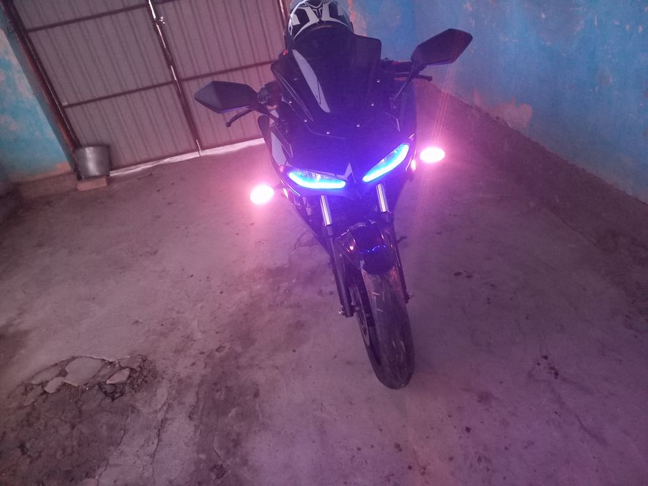 Срочно Спортбайк сатлады