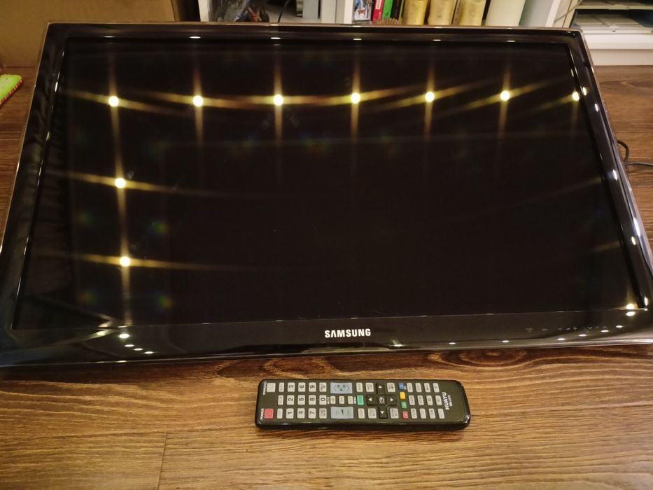 Телевизор Samsung