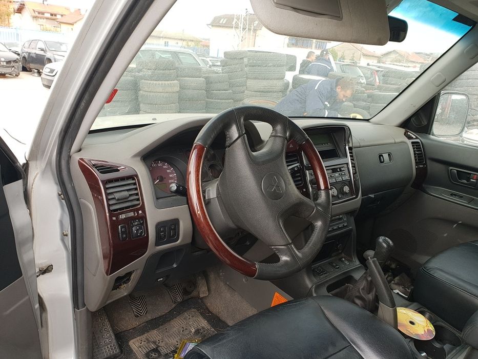 Мицубиши Паджеро 3.2 did на части