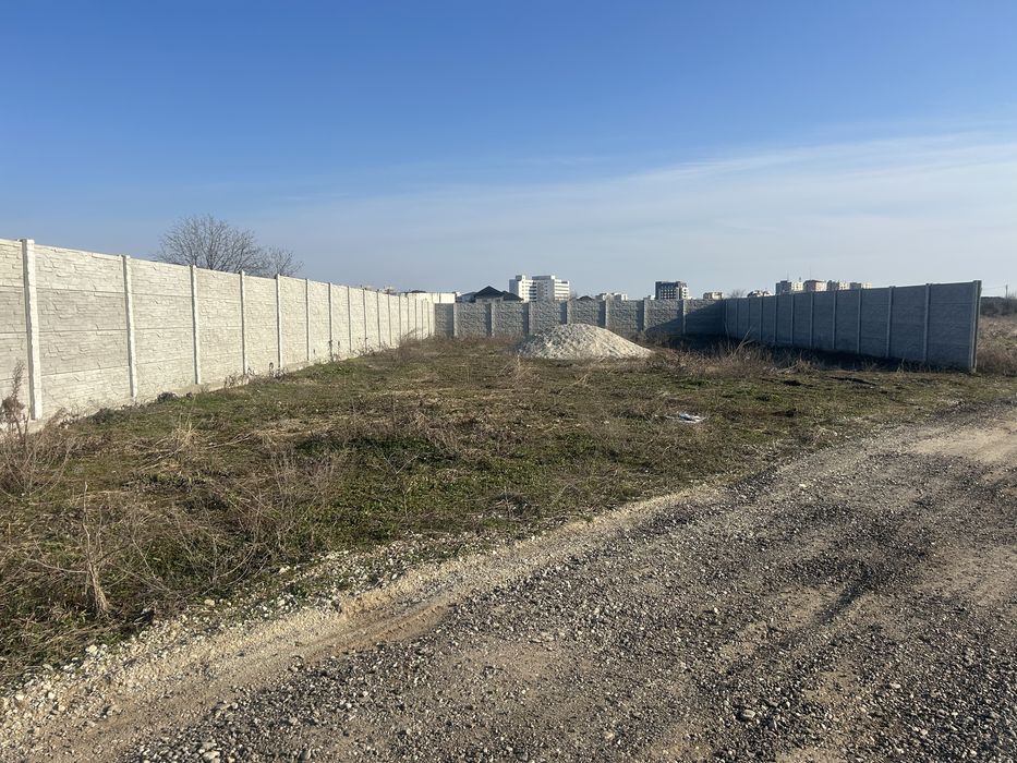 500 mp teren platou Strehareti, strada Dealul Viilor