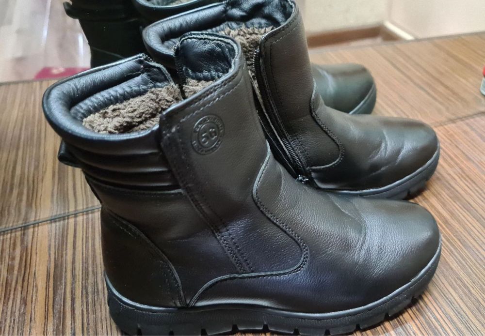 Тёплые, кожаные,полусапожки для мальчика,подростка.37 размер