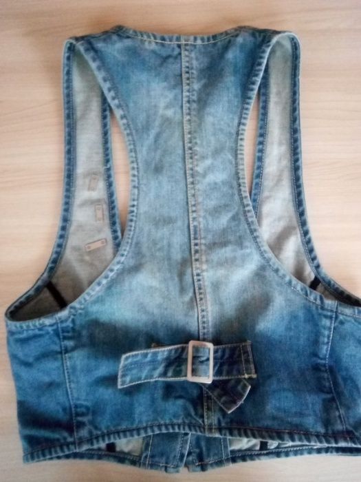 pantaloni /vesta blugi