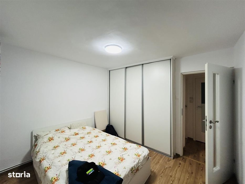 Apartament 3 camere, decomandat, 2 bai, mobilat si utilat — fotografia 3