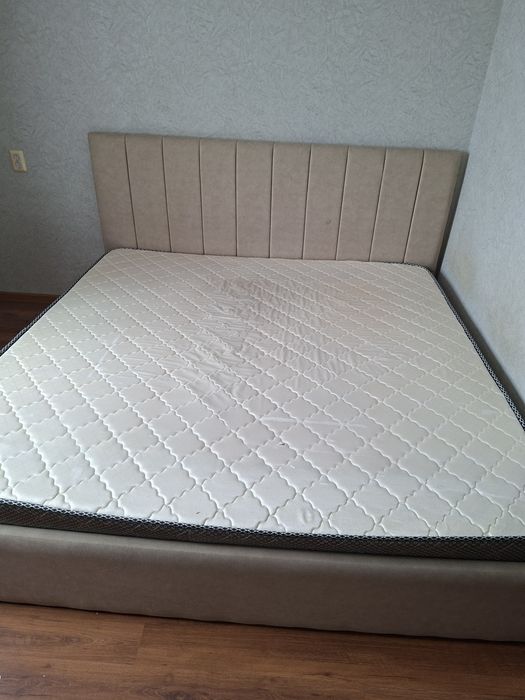 Продам двухспальная кровать