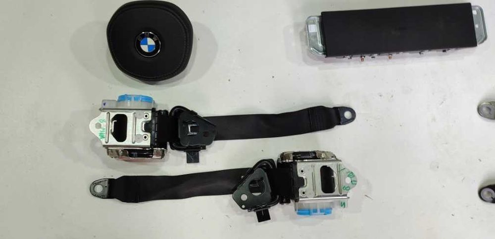 BMW seria 8 - kit airbag - plansa bord - centuri siguranta