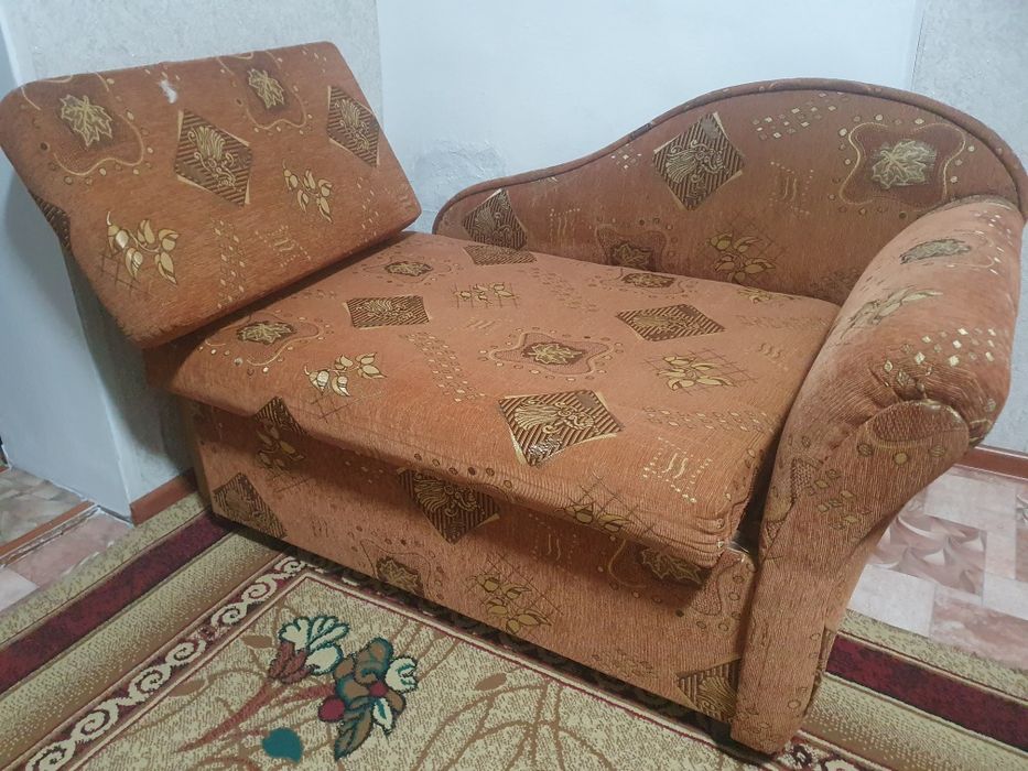 Прлдам кресло-тахта