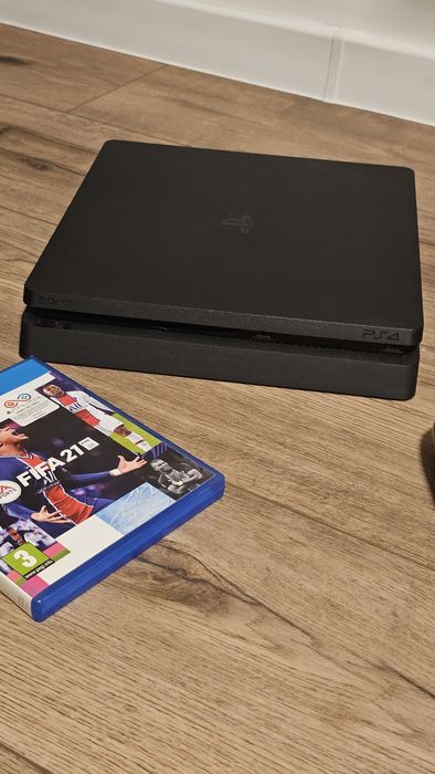 Playstation 4 slim PS4 1TB ca nou