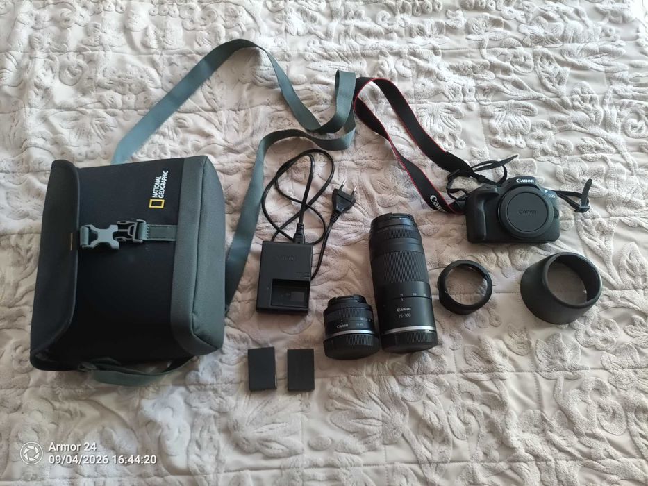 Фотоапарат Canon EOS R-100