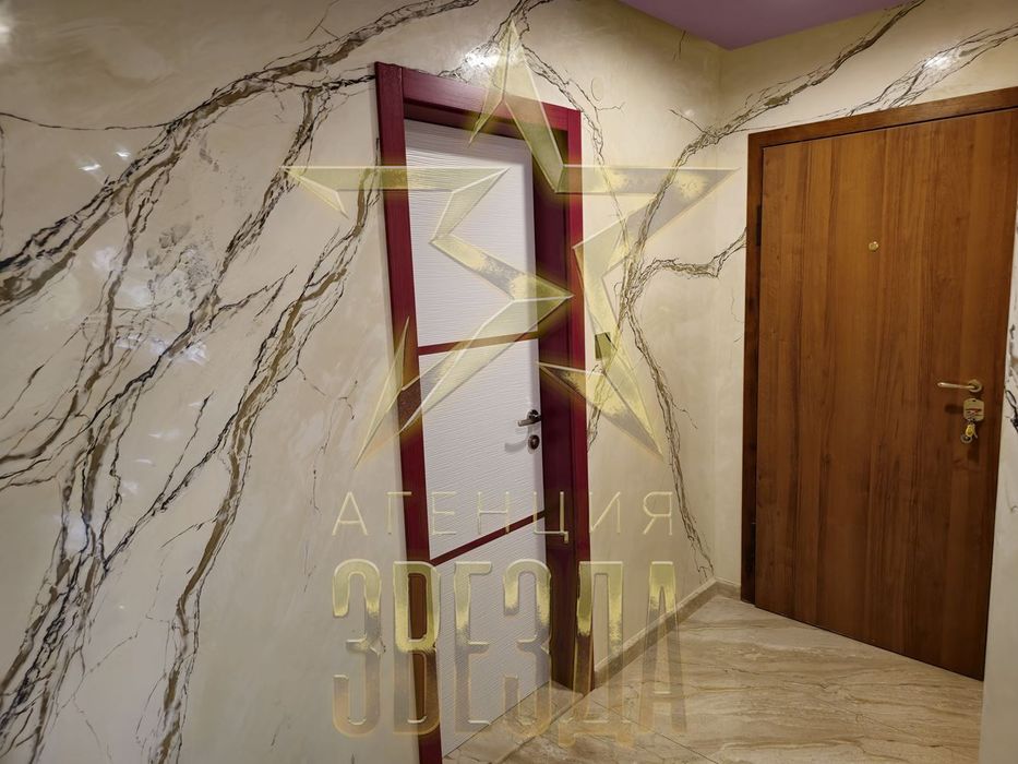 Продава се Многостаен апартамент в Пловдив, Каменица 1 - 242 кв.м за 1633 €/кв.м - Снимка #12