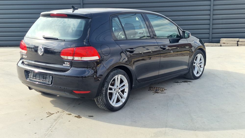 VOLKSWAGEN Golf 2012 — imagine 3