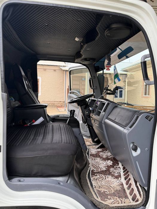 Isuzu снг 5 тонна