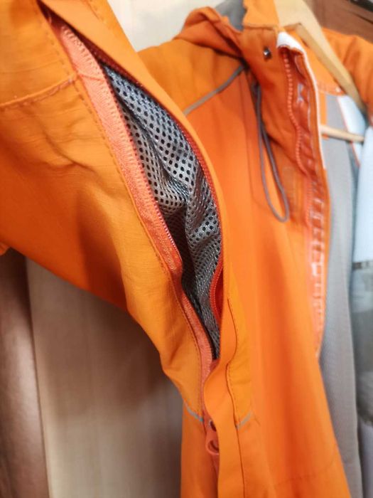 Geacă schi, snowboard originală HH Helly Hansen, M