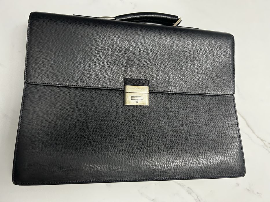 Geanta S.T. Dupont Paris cu defect
