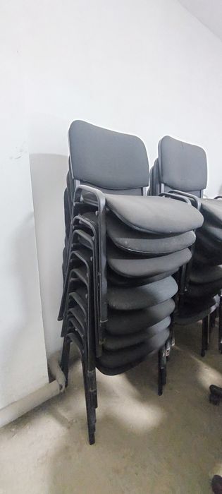 Орындықтар сатылады