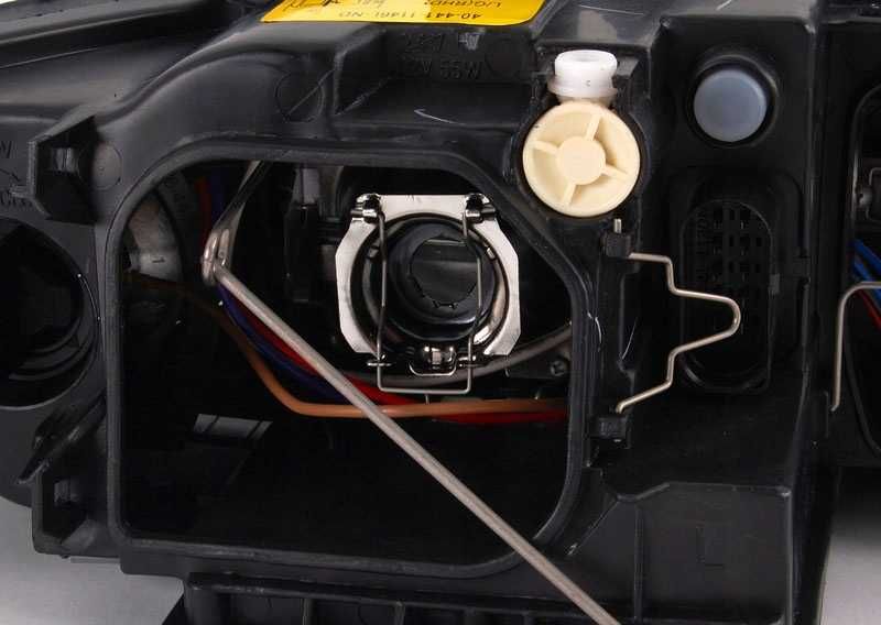 Фарове Ауди А4 Б6 Тъмни Лупи Нови ДЕПО Audi A4 B6  Затъмнени Черни