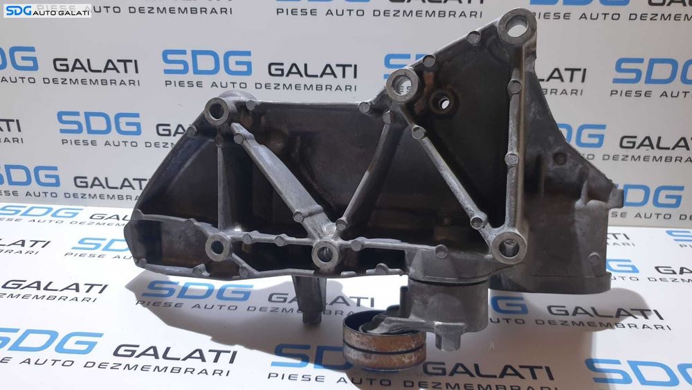 Suport Alternator Accesorii Motor cu Rola Intinzatoare Curea Renault Laguna 2 1.9 DCI 2001 - 2007 Cod 8200115762