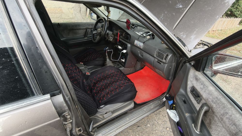 Продам Мазду 626 gd