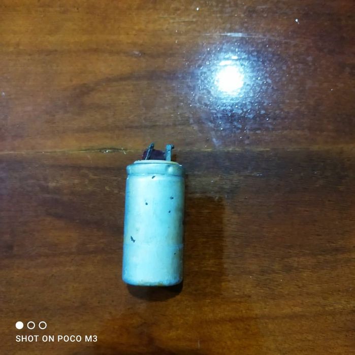 Продаю полярные конденсаторы