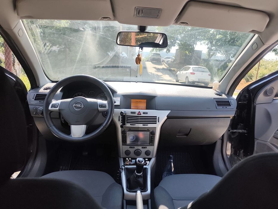 Opel Astra h 1.4 benzină