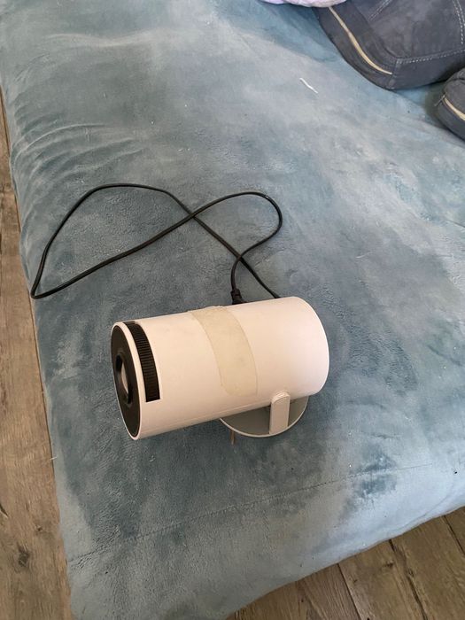 Мини LED-проектор