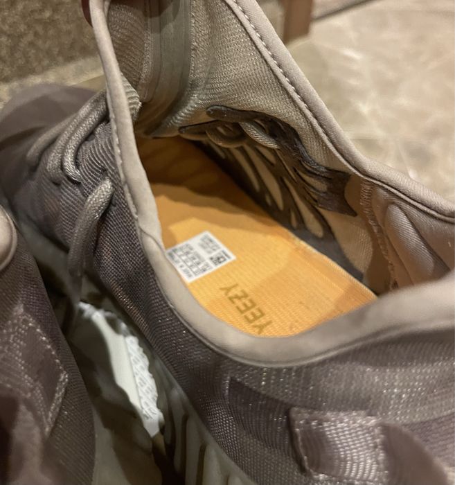 Adidas Yeezy Boost 350 V2 / Мъжки обувки размер - 44 2/3