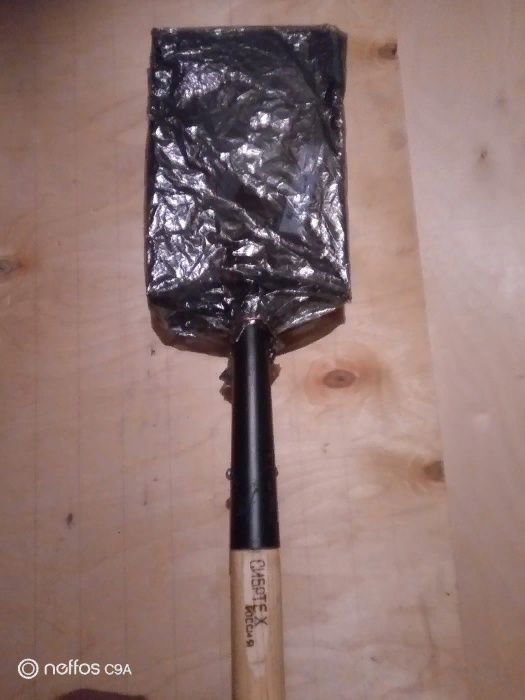 лопата траншейная