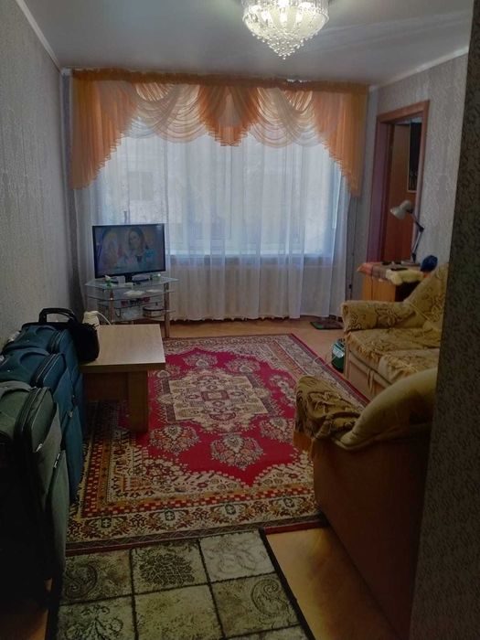 3х комнатная Корчагина 72