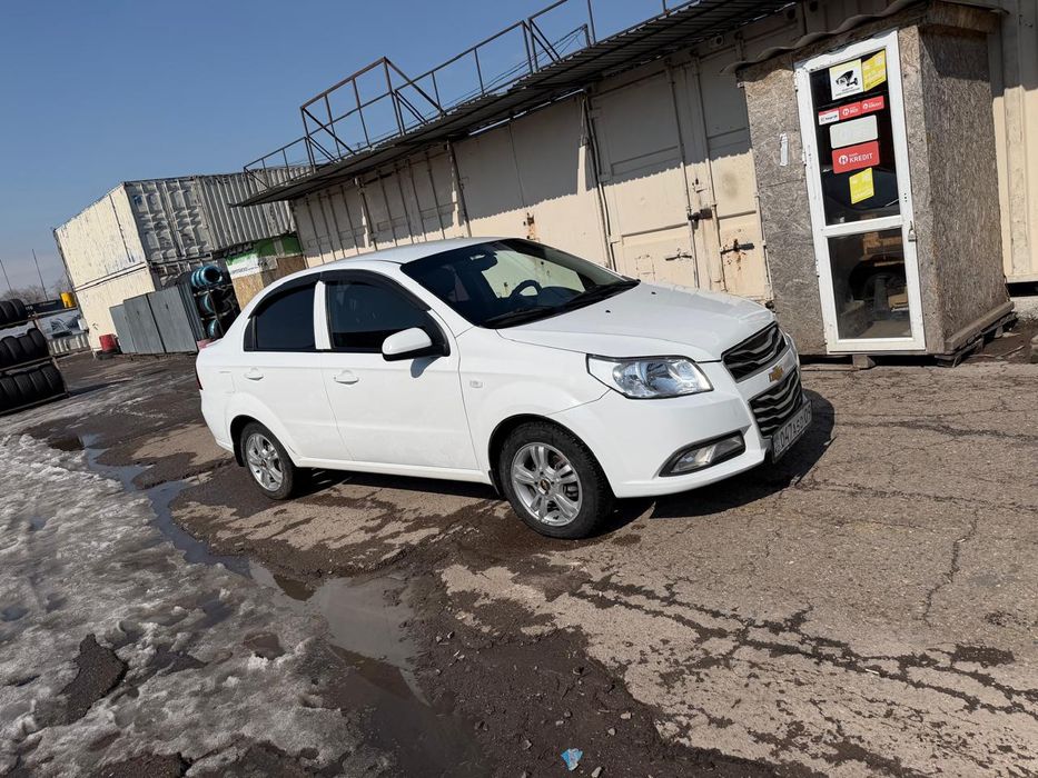 Продам Шевроле Нексию.