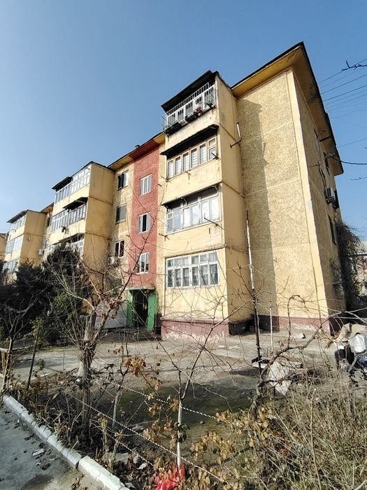 Арендага 2 хонали Уй Санфак йакинида