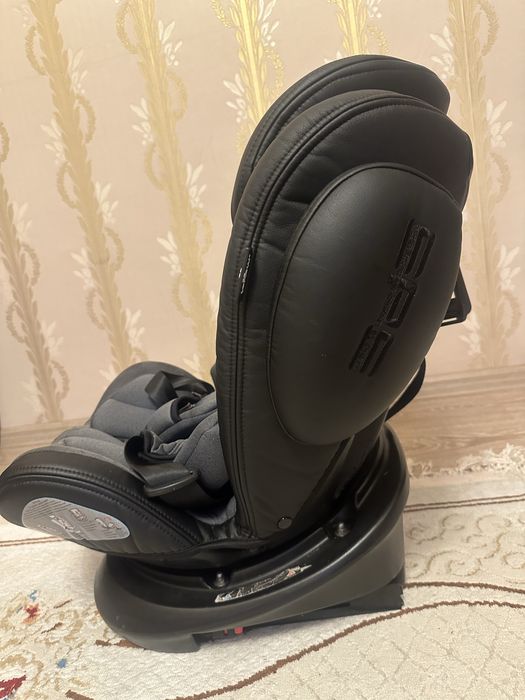 Продам автокресло